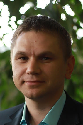Евгений Анатольевич Старков.